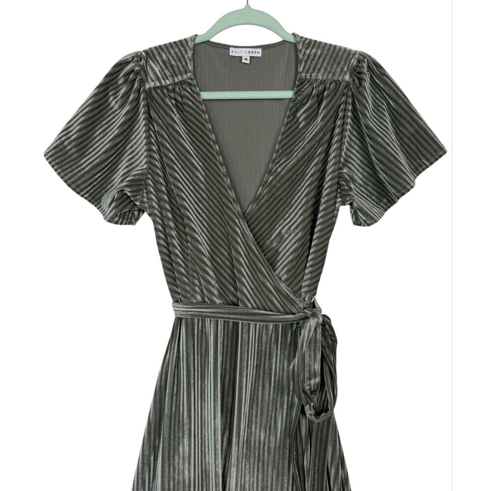 Baltic Born Andy Ribbed Velvet Maxi Wrap Dress Dusty Sage Medium Wedding - Picture 5 of 10
